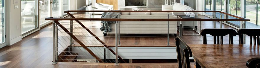 AGS Stainless cable railing with wood toprail